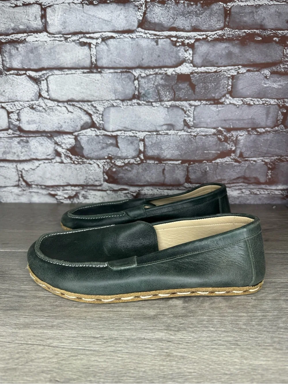 Nebula Walking Dark Green Blue Leather Slip On Loafers Shoes Women Sz 9M US/40EU